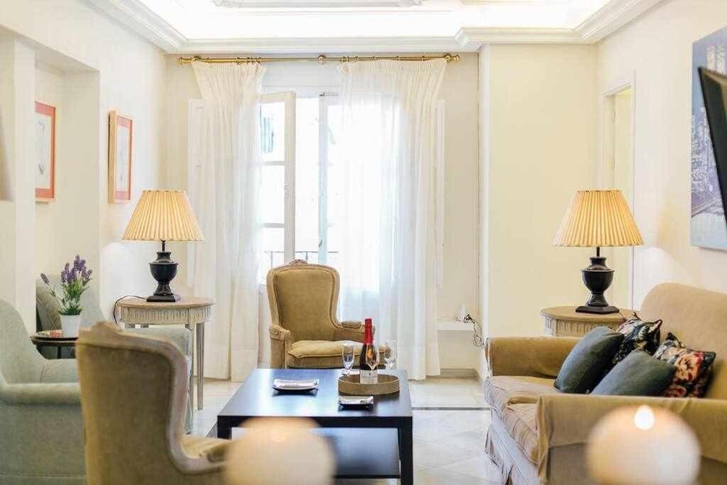 Apartamento Boutique Abades Seville Luaran gambar