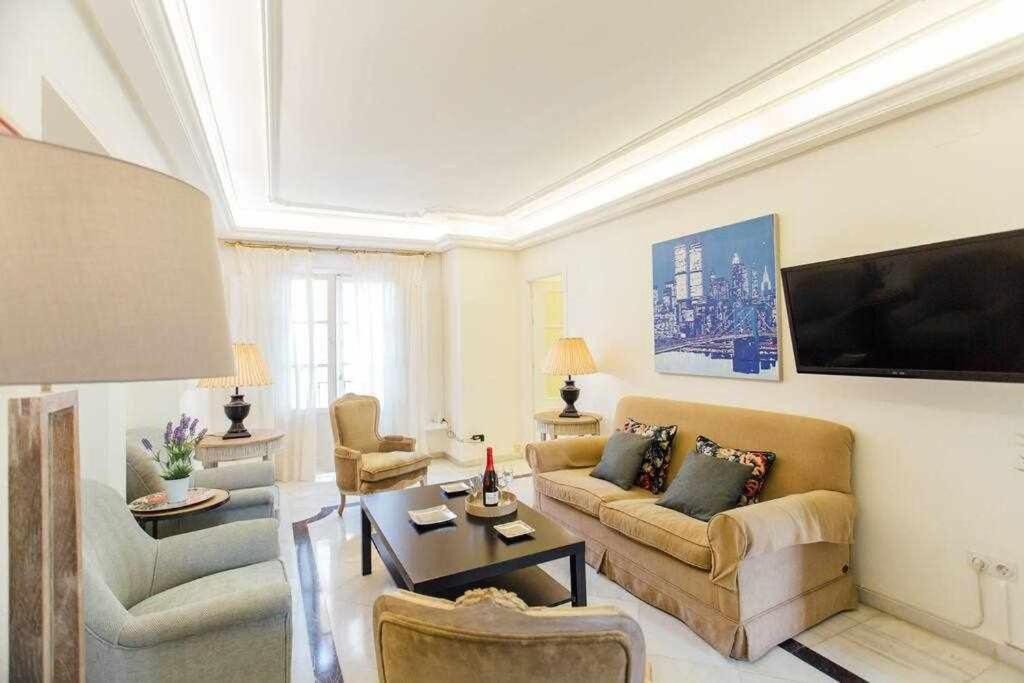 Apartamento Boutique Abades Seville Luaran gambar